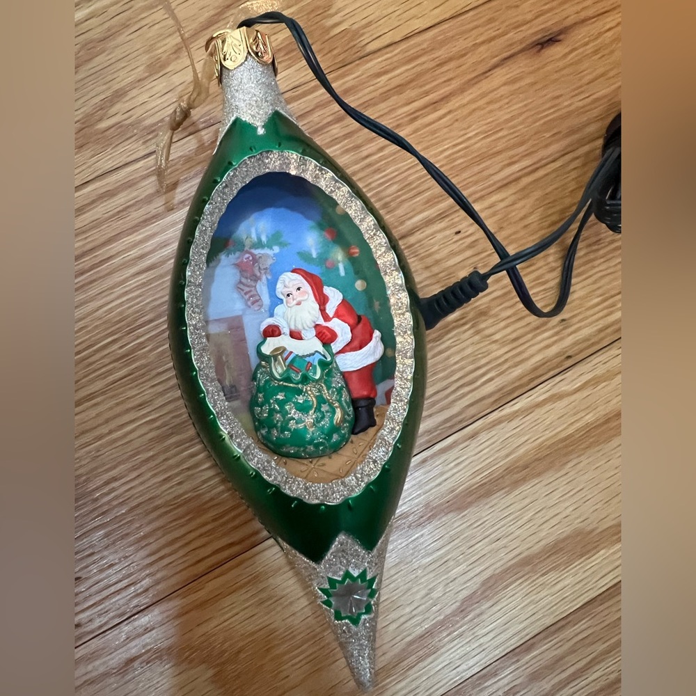 Vintage Hallmark illumination ornament